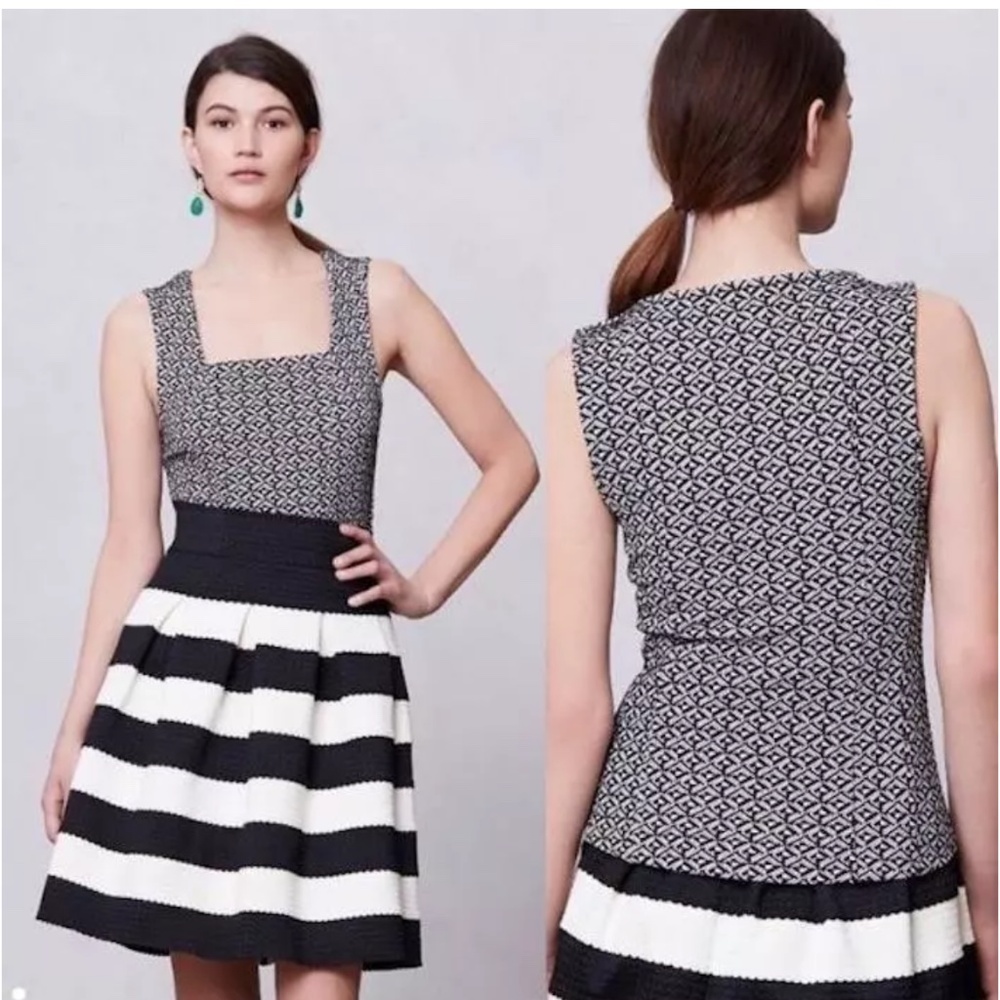 Geometric Structured Square Neck Fitted Black Whi… - image 2